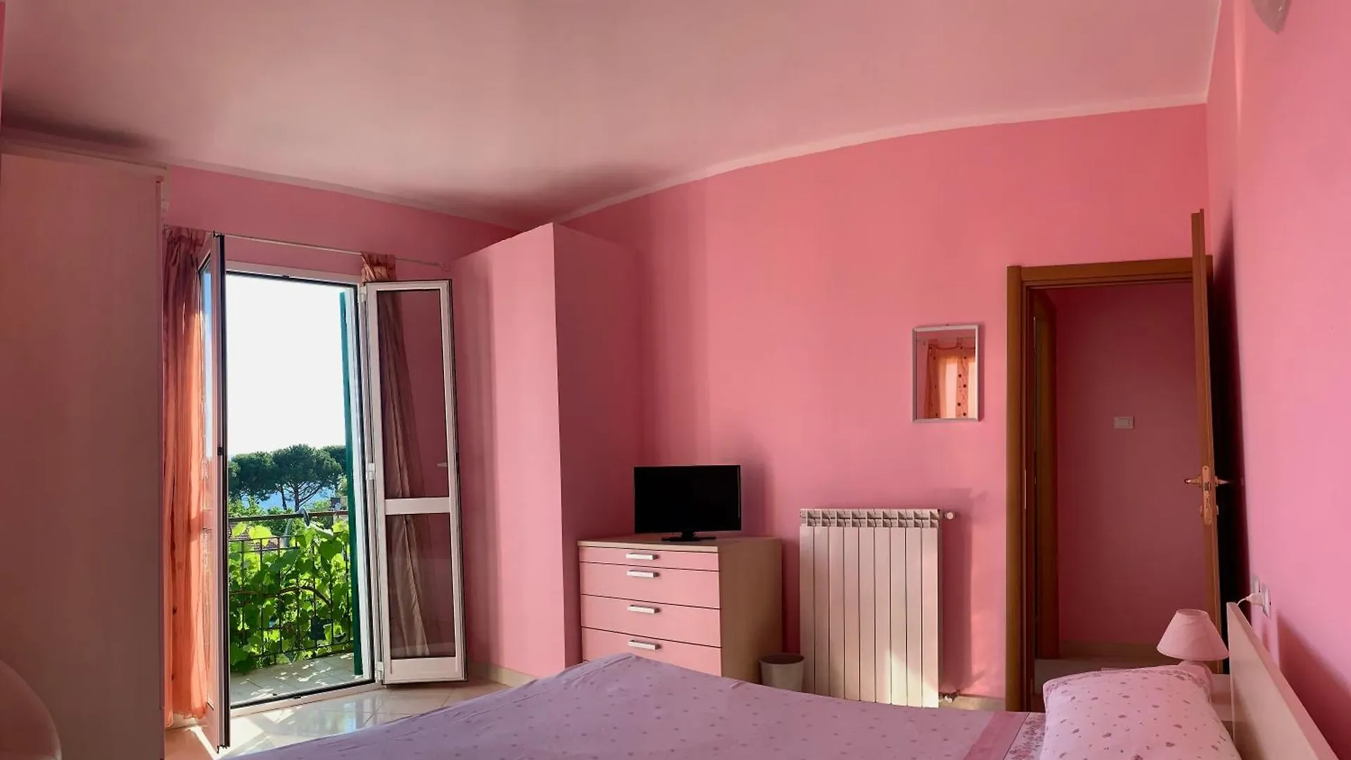 Bed and Breakfast Ligo Villanova d'Albenga Bed & Breakfast
